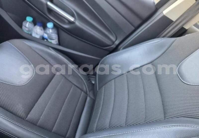 Big with watermark ford kuga kolda dabo 33666