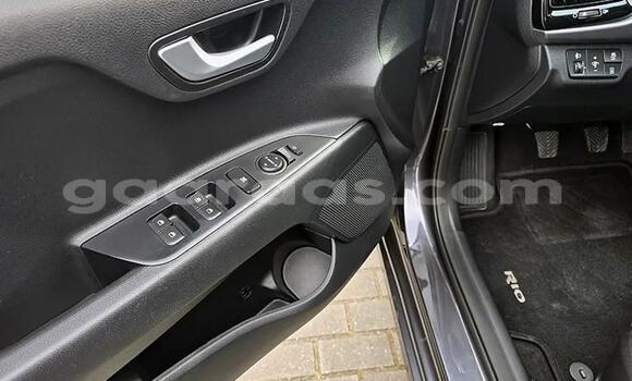 Acheter Occasion Voiture Kia Rio Gris de fer à Dabo, Kolda Acheter Occasion Voiture Kia Rio Gris de fer à Dabo, Kolda