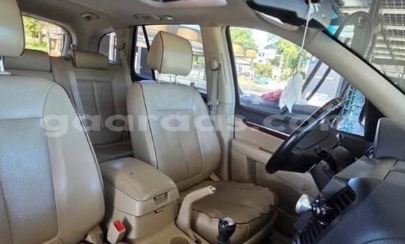 Acheter Occasion Voiture Hyundai Santa Fe Noir à Bignona, Ziguinchor Acheter Occasion Voiture Hyundai Santa Fe Noir à Bignona, Ziguinchor