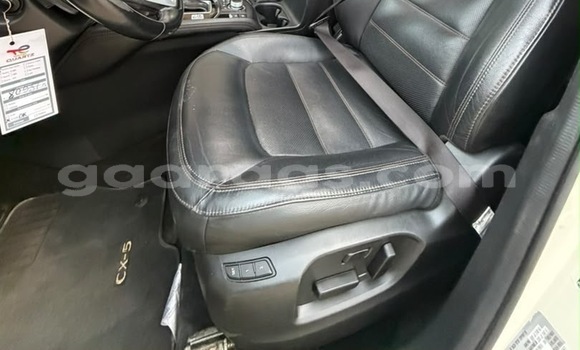 Buy Used Mazda CX-5 Blanc Car in Dakar in Dakar Buy Used Mazda CX-5 Blanc Car in Dakar in Dakar