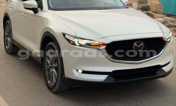 Dieundeu Occasion Mazda CX-5 White Auto in Dakar in Dakar Dieundeu Occasion Mazda CX-5 White Auto in Dakar in Dakar
