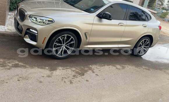 Acheter Occasion Voiture BMW X4 Gris à Dakar, Dakar Acheter Occasion Voiture BMW X4 Gris à Dakar, Dakar