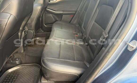 Buy Used Ford Escape Silver Car in Dakar in Dakar Buy Used Ford Escape Silver Car in Dakar in Dakar