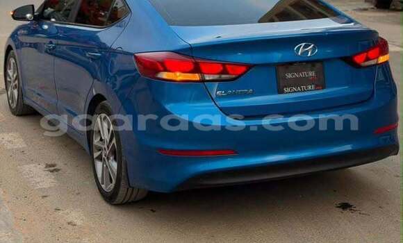 Buy Used Hyundai Elantra Blue Car in Dakar in Dakar Buy Used Hyundai Elantra Blue Car in Dakar in Dakar