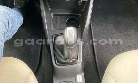 Buy Used Renault Duster White Car in Dakar in Dakar Buy Used Renault Duster White Car in Dakar in Dakar