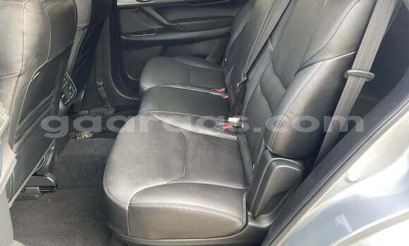 Buy Used Renault 30 White Car in Dakar in Dakar Buy Used Renault 30 White Car in Dakar in Dakar
