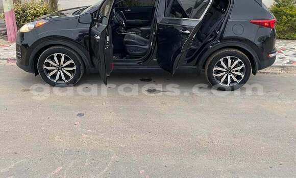 Buy Used Kia Sportage Black Car in Dakar in Dakar Buy Used Kia Sportage Black Car in Dakar in Dakar