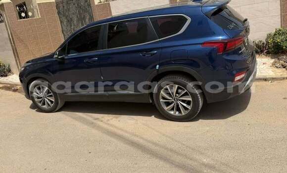 Buy Used Hyundai Santa Fe Blue Car in Dakar in Dakar Buy Used Hyundai Santa Fe Blue Car in Dakar in Dakar