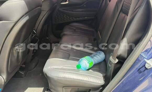 Buy Used Hyundai Santa Fe Blue Car in Dakar in Dakar Buy Used Hyundai Santa Fe Blue Car in Dakar in Dakar