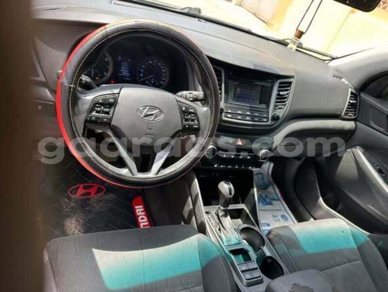Big with watermark hyundai tucson dakar dakar 33707