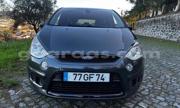 Dieundeu Occasion Ford S-MAX Silver Auto in Dabo in Kolda Dieundeu Occasion Ford S-MAX Silver Auto in Dabo in Kolda