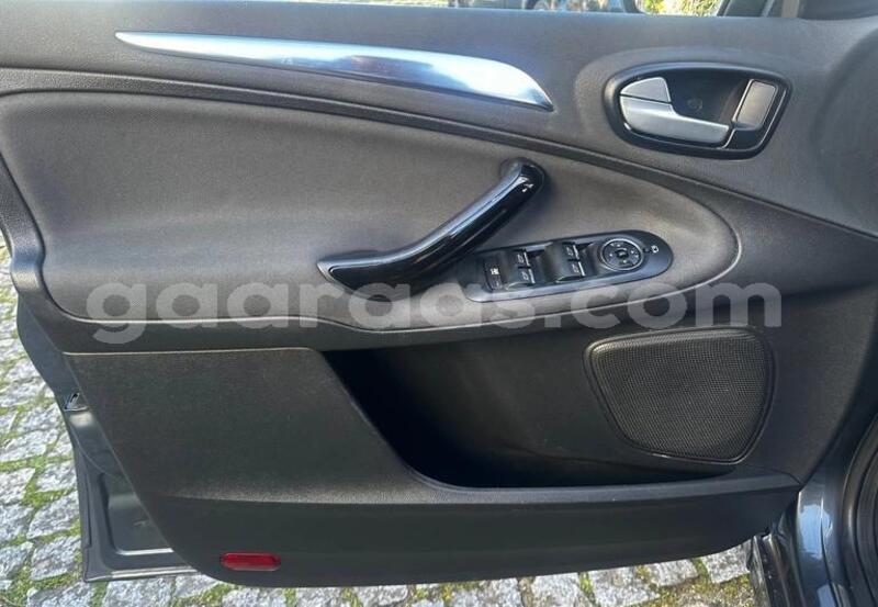 Big with watermark ford s max kolda dabo 33712