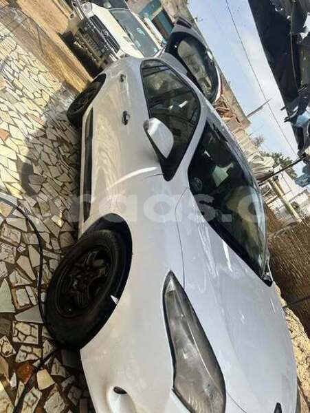 Big with watermark renault megane dakar dakar 33722