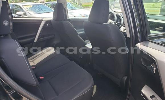 Acheter Occasion Voiture Toyota RAV4 Noir à Dakar, Dakar Acheter Occasion Voiture Toyota RAV4 Noir à Dakar, Dakar