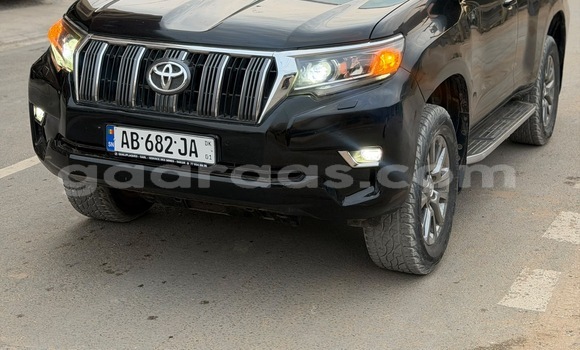 Acheter Occasion Voiture Toyota Prado Noir à Dakar, Dakar Acheter Occasion Voiture Toyota Prado Noir à Dakar, Dakar