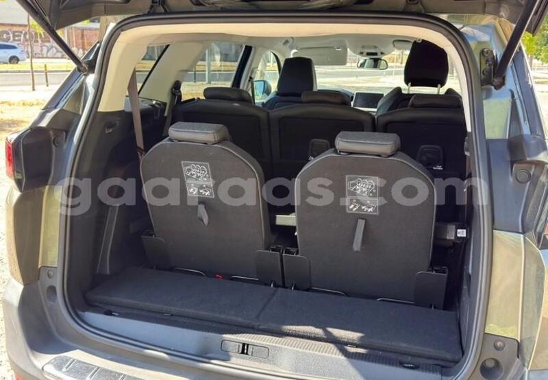 Big with watermark peugeot 5008 dakar dakar 33760
