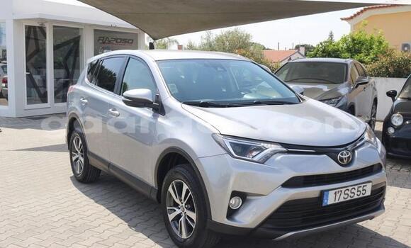 Acheter Occasion Voiture Toyota RAV4 Gris à Dabo, Kolda Acheter Occasion Voiture Toyota RAV4 Gris à Dabo, Kolda