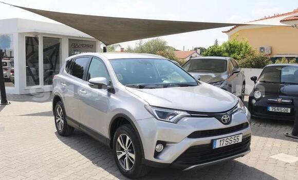 Acheter Occasion Voiture Toyota RAV4 Gris à Dabo, Kolda Acheter Occasion Voiture Toyota RAV4 Gris à Dabo, Kolda