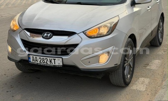 Buy Used Hyundai Tucson Silver Car in Dakar in Dakar Buy Used Hyundai Tucson Silver Car in Dakar in Dakar