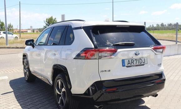 Acheter Occasion Voiture Toyota RAV4 Blanc à Dabo, Kolda Acheter Occasion Voiture Toyota RAV4 Blanc à Dabo, Kolda