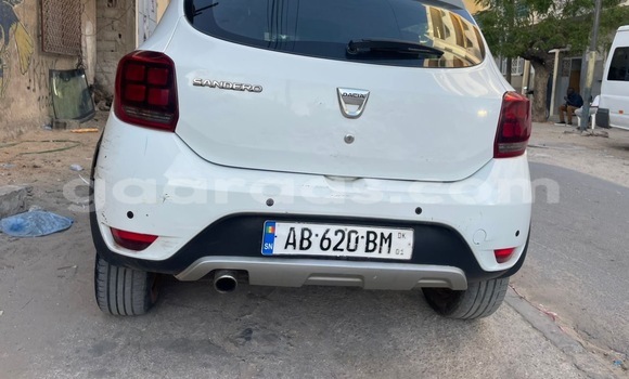 Dieundeu Occasion Dacia Sandero Blanc Auto in Dakar in Dakar Dieundeu Occasion Dacia Sandero Blanc Auto in Dakar in Dakar