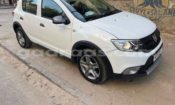 Dieundeu Occasion Dacia Sandero Blanc Auto in Dakar in Dakar Dieundeu Occasion Dacia Sandero Blanc Auto in Dakar in Dakar