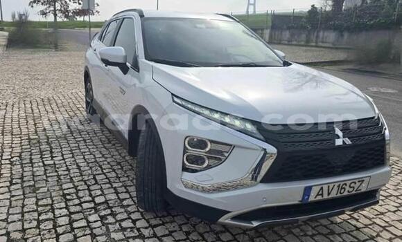 Dieundeu Occasion Mitsubishi Eclipse Cross White Auto in Dabo in Kolda