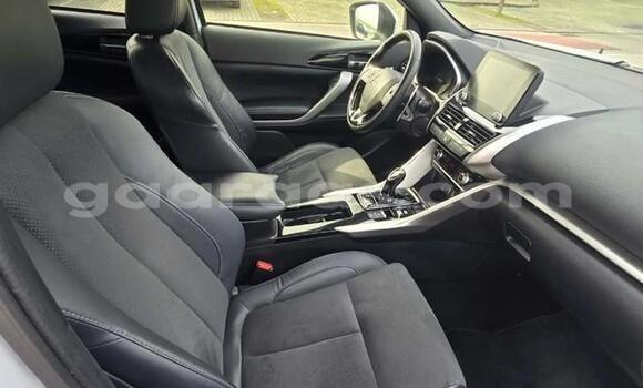 Acheter Occasion Voiture Mitsubishi Eclipse Cross Blanc à Dabo, Kolda Acheter Occasion Voiture Mitsubishi Eclipse Cross Blanc à Dabo, Kolda