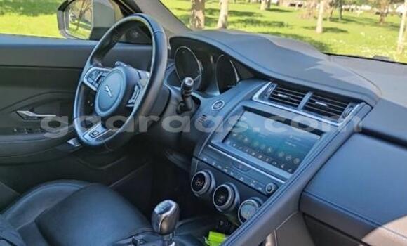 Acheter Occasion Voiture Jaguar E-Pace Noir à Dabo, Kolda Acheter Occasion Voiture Jaguar E-Pace Noir à Dabo, Kolda