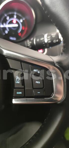 Big with watermark jaguar e pace kolda dabo 33780