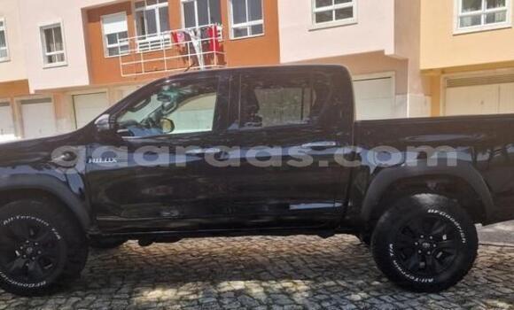 Acheter Occasion Voiture Toyota Hilux Noir à Diofior, Fatick Acheter Occasion Voiture Toyota Hilux Noir à Diofior, Fatick