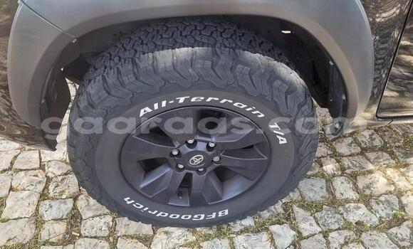 Acheter Occasion Voiture Toyota Hilux Noir à Diofior, Fatick Acheter Occasion Voiture Toyota Hilux Noir à Diofior, Fatick