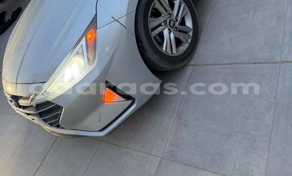 Acheter Occasion Voiture Hyundai Elantra Beige à Dakar, Dakar Acheter Occasion Voiture Hyundai Elantra Beige à Dakar, Dakar