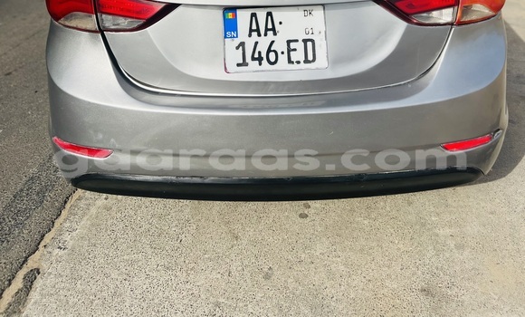 Buy Used Hyundai Elantra Gris métalisé Car in Dakar in Dakar