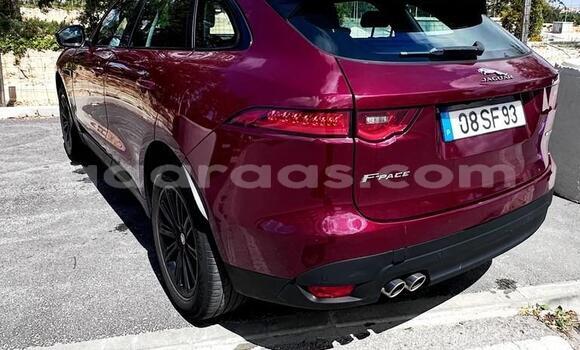 Acheter Occasion Voiture Jaguar F-Pace Rouge à Dabo, Kolda Acheter Occasion Voiture Jaguar F-Pace Rouge à Dabo, Kolda