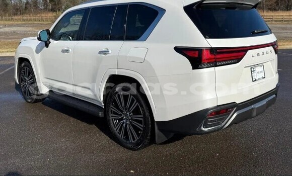 Acheter Occasion Voiture Lexus LX Blanc à Bambey, Diourbel Acheter Occasion Voiture Lexus LX Blanc à Bambey, Diourbel