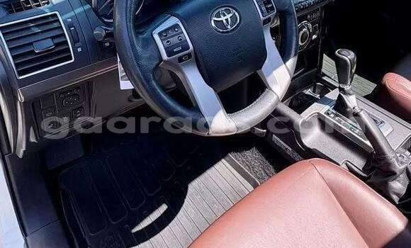 Acheter Occasion Voiture Toyota Land Cruiser Prado Blanc à Dakar, Dakar Acheter Occasion Voiture Toyota Land Cruiser Prado Blanc à Dakar, Dakar