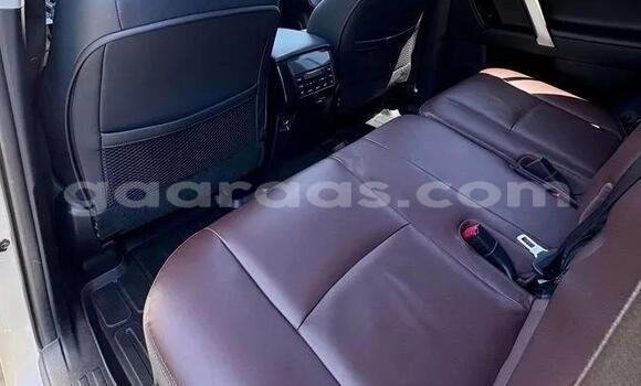 Acheter Occasion Voiture Toyota Land Cruiser Prado Blanc à Dakar, Dakar Acheter Occasion Voiture Toyota Land Cruiser Prado Blanc à Dakar, Dakar