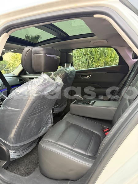 Big with watermark renault talisman dakar dakar 33821