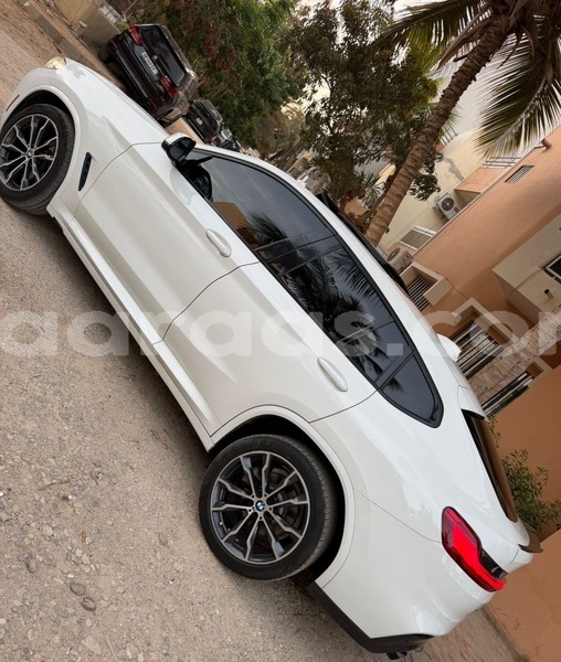 Big with watermark bmw x4 dakar dakar 33822