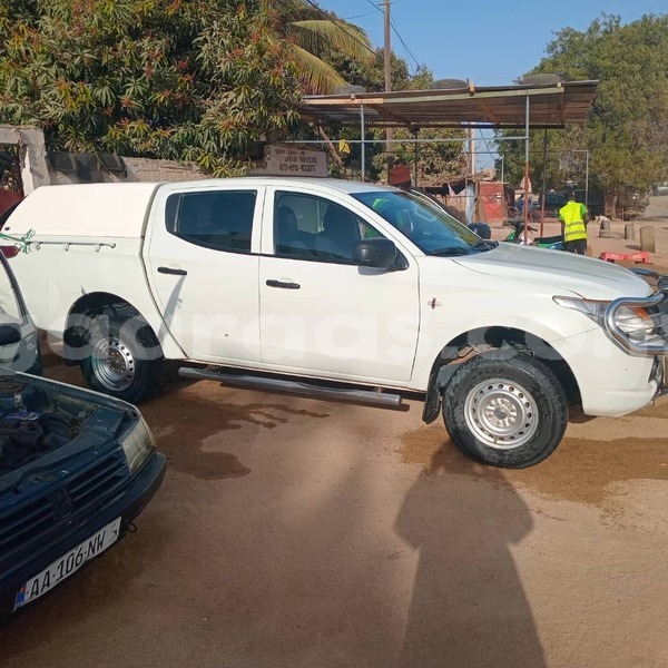 Big with watermark mitsubishi l200 dakar dakar 33827