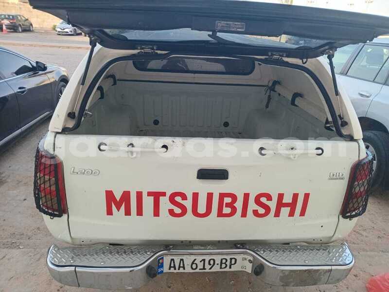 Big with watermark mitsubishi l200 dakar dakar 33827