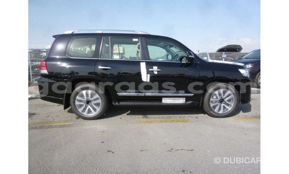 Acheter Import Utilitaire Toyota Land Cruiser Noir à Import - Dubai, Dakar Acheter Import Utilitaire Toyota Land Cruiser Noir à Import - Dubai, Dakar