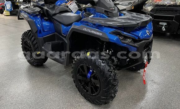 Dieundeu Beess Yamaha TMAX Black Bike in Behind berlin in Bagmati Dieundeu Beess Yamaha TMAX Black Bike in Behind berlin in Bagmati