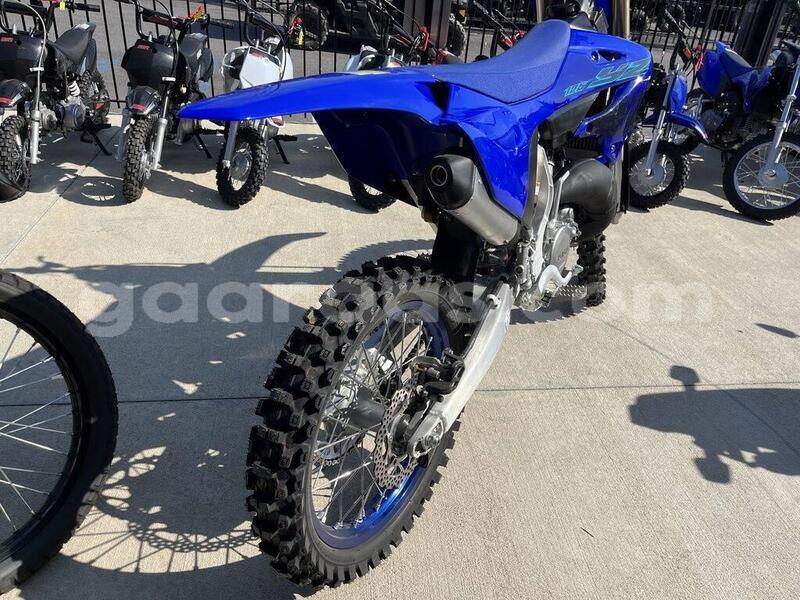 Big with watermark yamaha tmax bagmati behind berlin 33837