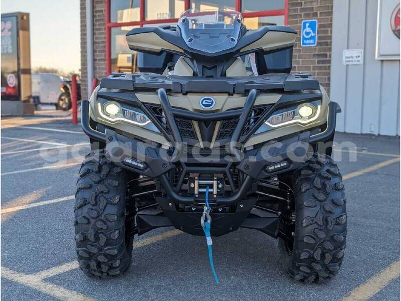 Big with watermark yamaha tmax bagmati behind berlin 33837