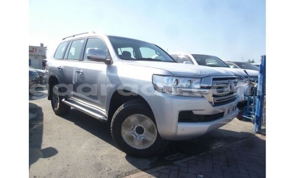 Acheter Import Utilitaire Toyota Land Cruiser Autre à Import - Dubai, Dakar Acheter Import Utilitaire Toyota Land Cruiser Autre à Import - Dubai, Dakar
