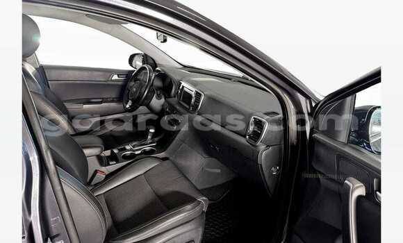 Dieundeu Occasion Kia Sportage Silver Auto in Bakel in Tambacounda Dieundeu Occasion Kia Sportage Silver Auto in Bakel in Tambacounda