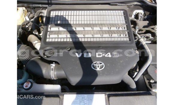 Acheter Import Utilitaire Toyota Land Cruiser Autre à Import - Dubai, Dakar Acheter Import Utilitaire Toyota Land Cruiser Autre à Import - Dubai, Dakar