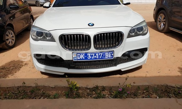 Buy Used BMW 700 White Car in Dakar in Dakar Buy Used BMW 700 White Car in Dakar in Dakar